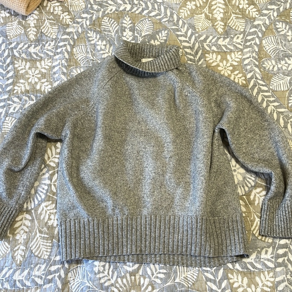 Grey H&M Sweater